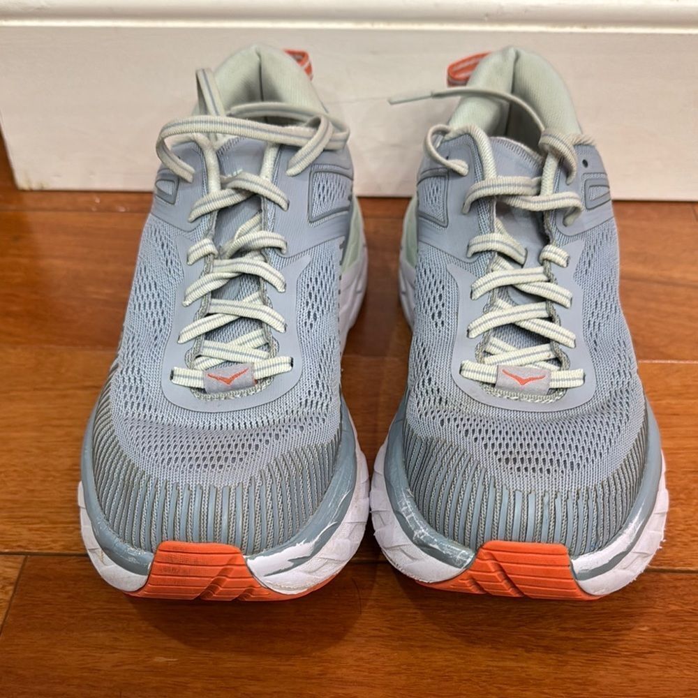 Hoka‎ One One W Bondi 7 Running Athletic Shoes size 9.5